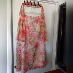 Woman's Dress Barn Floral Skirt & Scarf